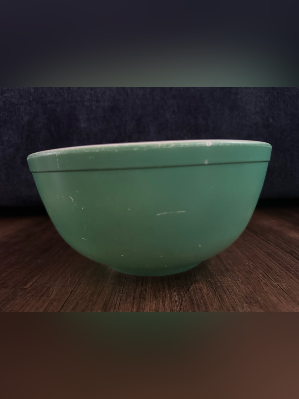 First Generation Pyrex Primary Colors Bowl - Green 2.5 QT